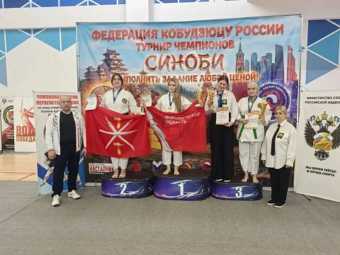 Тренеры секции карате в Life Time успешно выступили на всероссийских соревнованиях по кобудо